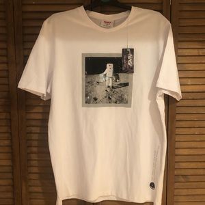 T-shirt white NASA astronaut